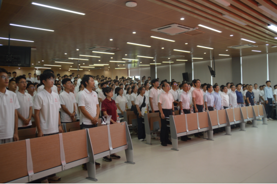 1726286684879628.png 物理学院举行2024级举行新生开学典礼20240914215.png
